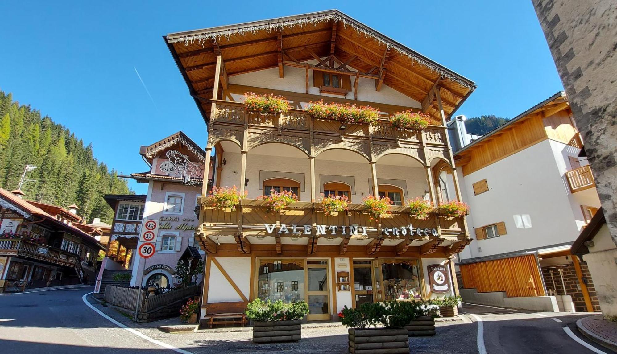 Hotel Garni Stella Alpina Canazei Zewnętrze zdjęcie